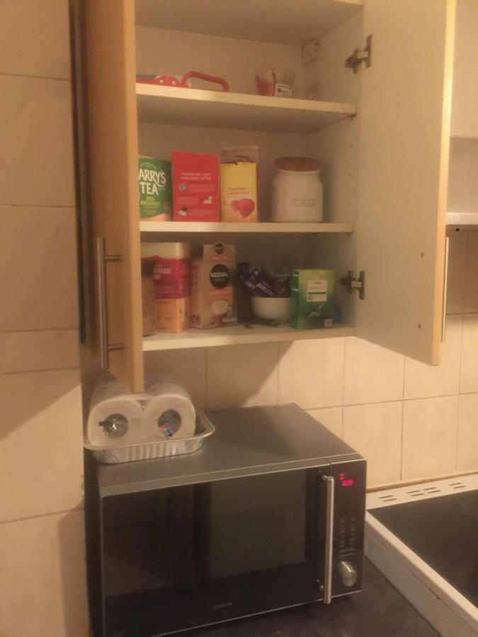Dach Apartments - Cozy 3 Bed Apartment In Hendon Edgware ภายนอก รูปภาพ