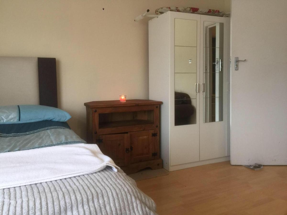 Dach Apartments - Cozy 3 Bed Apartment In Hendon Edgware ภายนอก รูปภาพ